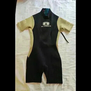 Aleeda Shorty Wetsuit for Surfing & Watersports Women's L